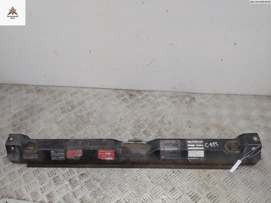 рамка капота Volkswagen Transporter T4 1996, 2.5 л., дизель, МКПП, синий, микроавтобус, 701010081D - фото №1