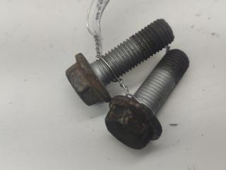 Болт крепления Audi 80 8C/B4 1992, 2.0 л., бензин, МКПП, серый, седан