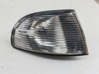 Поворотник (указатель поворота) правый Audi A4 B5 1997, 1.6 л., бензин, МКПП, серый, седан, 1315106919