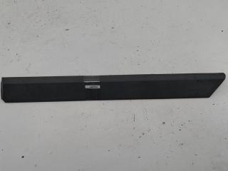 молдинг двери задней левой Volkswagen Passat B3 1997, универсал, 357853753