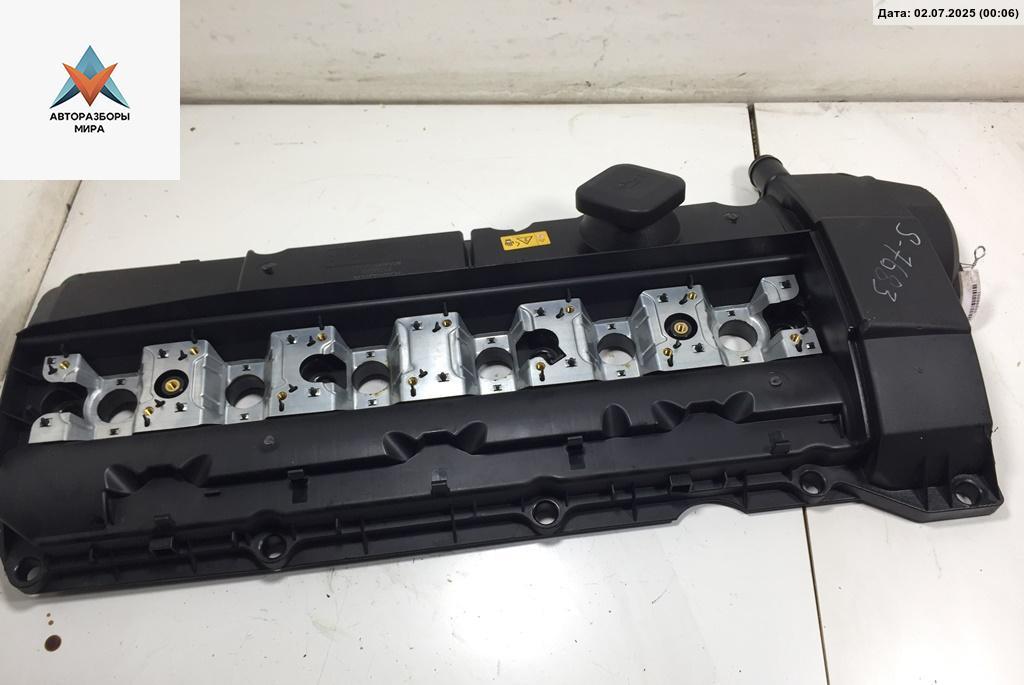 клапанная крышка BMW 5 серия E39 1998, 2.8 л., бензин - фото №1