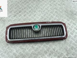 решетка радиатора Skoda Felicia 1 поколение 1996, красный, хетчбэк 5 дв.