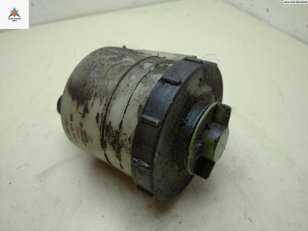 Бачок гидроусилителя Volkswagen Transporter T4 1997, 2.4 л., дизель, 701422373A - фото №1