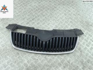 решетка радиатора Skoda Fabia 2 поколение (5J) 2008, серый, хетчбэк 5 дв.