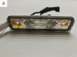 подсветка номера Ford Mondeo 2 поколение 1997, 1.8 л., бензин, АКПП, синий, хетчбэк 5 дв., 96BG13550AB