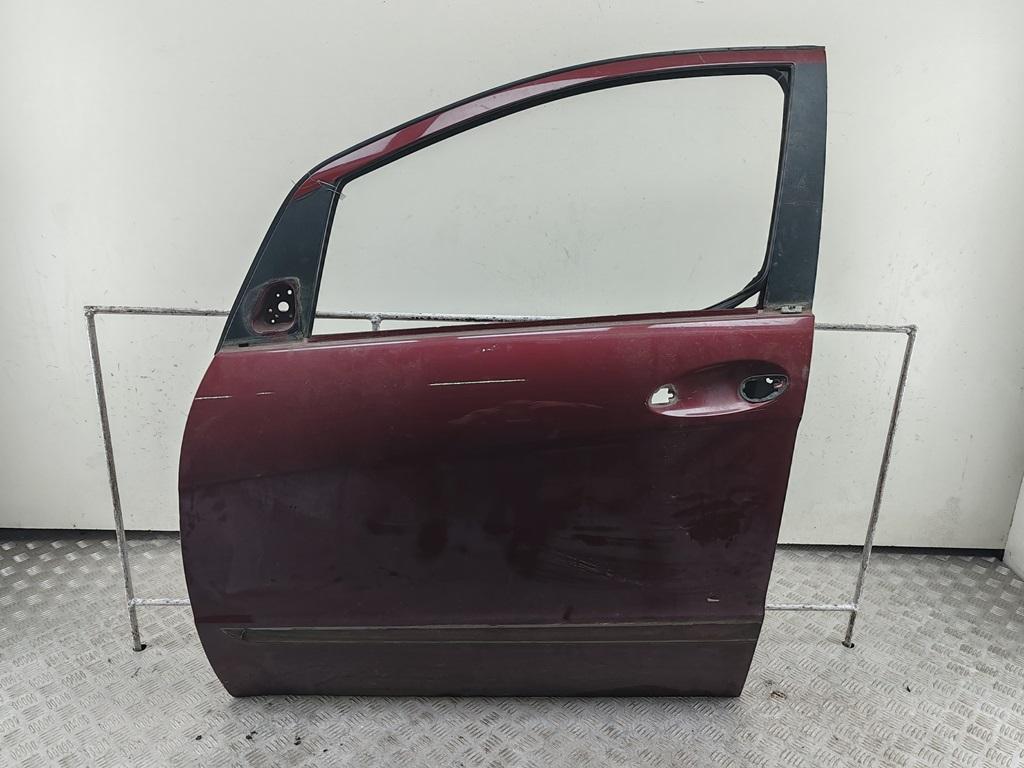 дверь сдвижная Mercedes-Benz A W169 2005, красный, хетчбэк 5 дв.