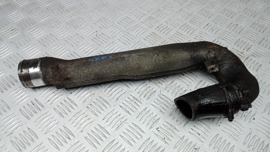 патрубок интеркулера Opel Zafira 2 поколение (B) 2007, 1.9 л., дизель, АКПП, минивэн, 55353825, 5834837 - фото №1