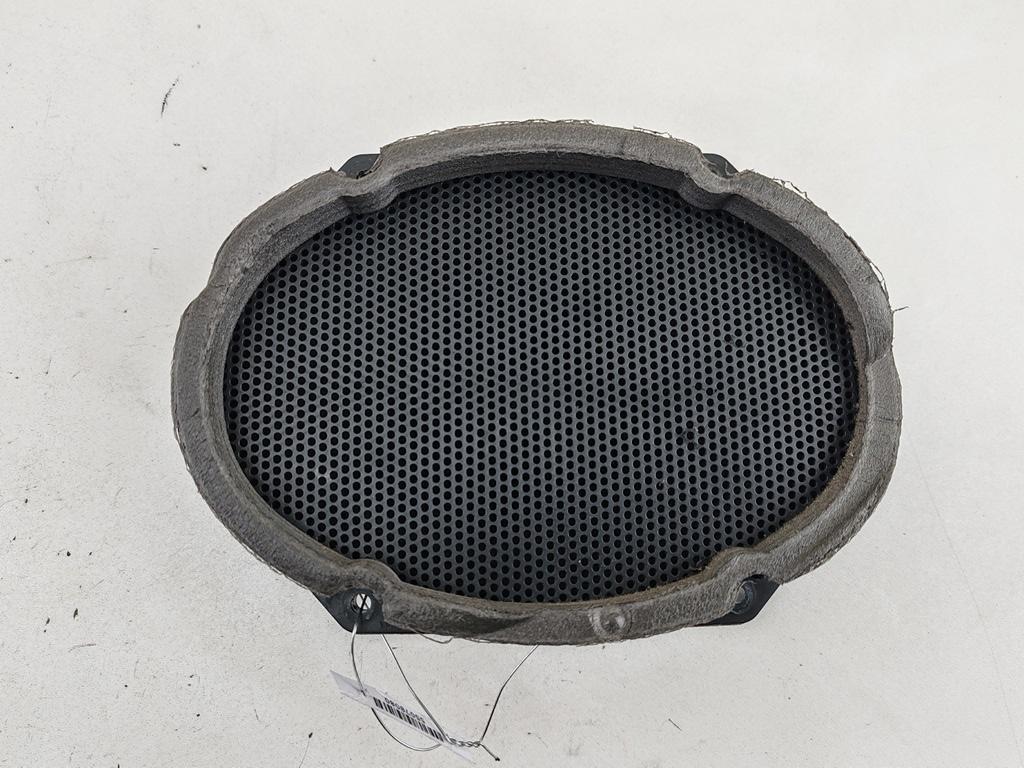 динамик двери Ford Focus I 1999, 1.8 л., бензин, МКПП, красный, универсал, XS4F18808AB