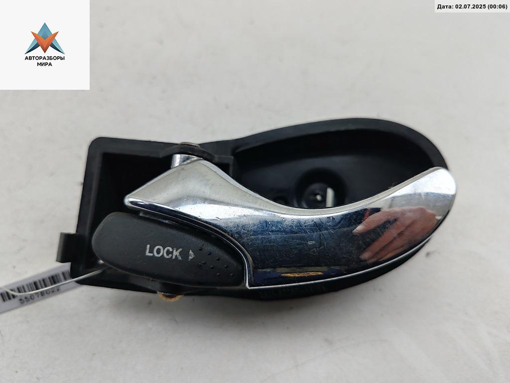 ручка внутренняя передняя левая Ford Focus 1 поколение 1999, 1.8 л., бензин, МКПП, красный, универсал - фото №1