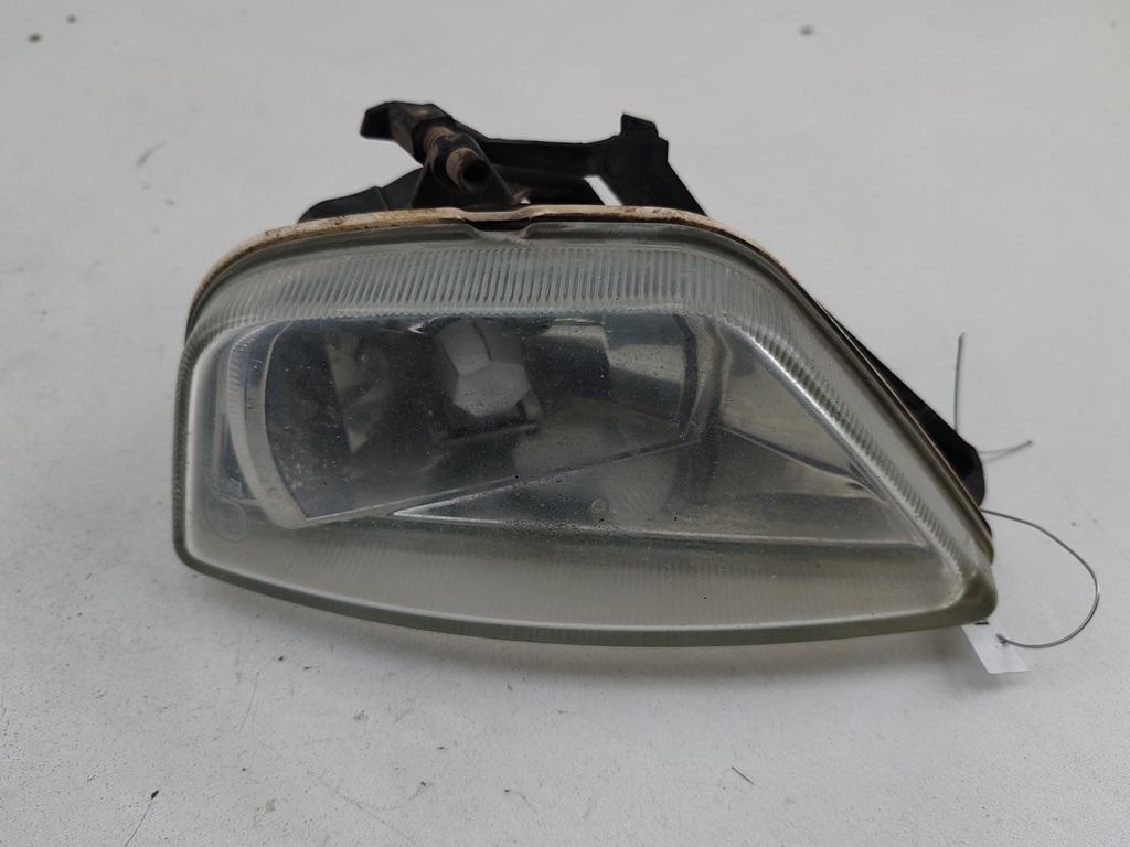фара противотуманная левая Ford Focus I 2001, 1.6 л., i, бензин, МКПП, серый, универсал, 2M5115201AE