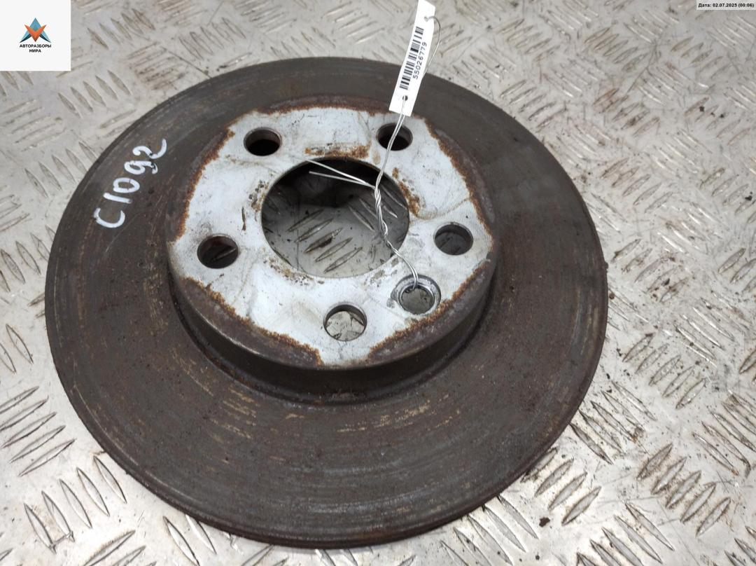 диск тормозной передний Volkswagen Transporter T4 1999, 2.5 л., дизель, МКПП, белый, микроавтобус - фото №1