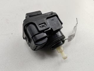 корректор фар Audi A6 4B/C5 1998, 2.4 л., бензин, МКПП, серый, универсал, 8L0941295