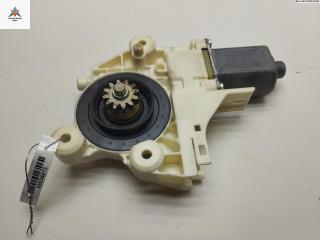 моторчик стеклоподъемника передний левый Ford Focus 2 поколение [рестайлинг] 2010, 1.8 л., МКПП, универсал, 4M5T14A389