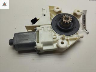 моторчик стеклоподъемника передний левый Ford Focus 2 поколение [рестайлинг] 2007, 2.0 л., МКПП, универсал, 4M5T14A389