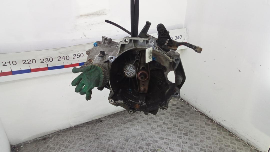 МКПП SEAT Ibiza 4 поколение 2009, 1.4 л., бензин, МКПП, хетчбэк 5 дв., LVE - фото №1