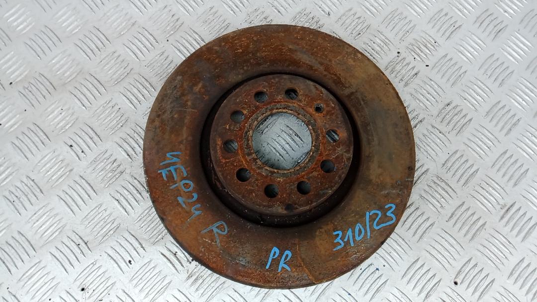 диск тормозной передний Volkswagen Passat B6 2008, 2.0 л., TDi, дизель, МКПП, седан - фото №1