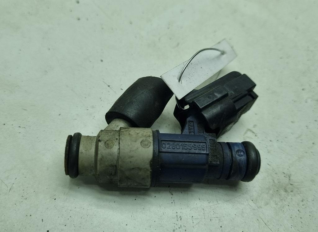 форсунка Volkswagen Bora 2001, 2.0 л., бензин, МКПП, чёрный, седан, 06A906031AC
