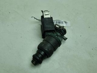 форсунка Skoda Octavia mk1 (A4 1U) 1998, 1.6 л., бензин, МКПП, зелёный, универсал, 037906031AA
