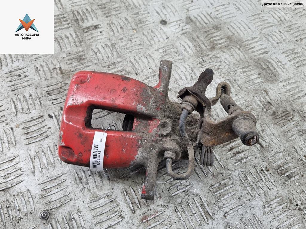 суппорт задний правый Skoda Octavia mk2 (A5 1Z) 2005, 2.0 л., дизель, МКПП, зелёный, универсал - фото №1