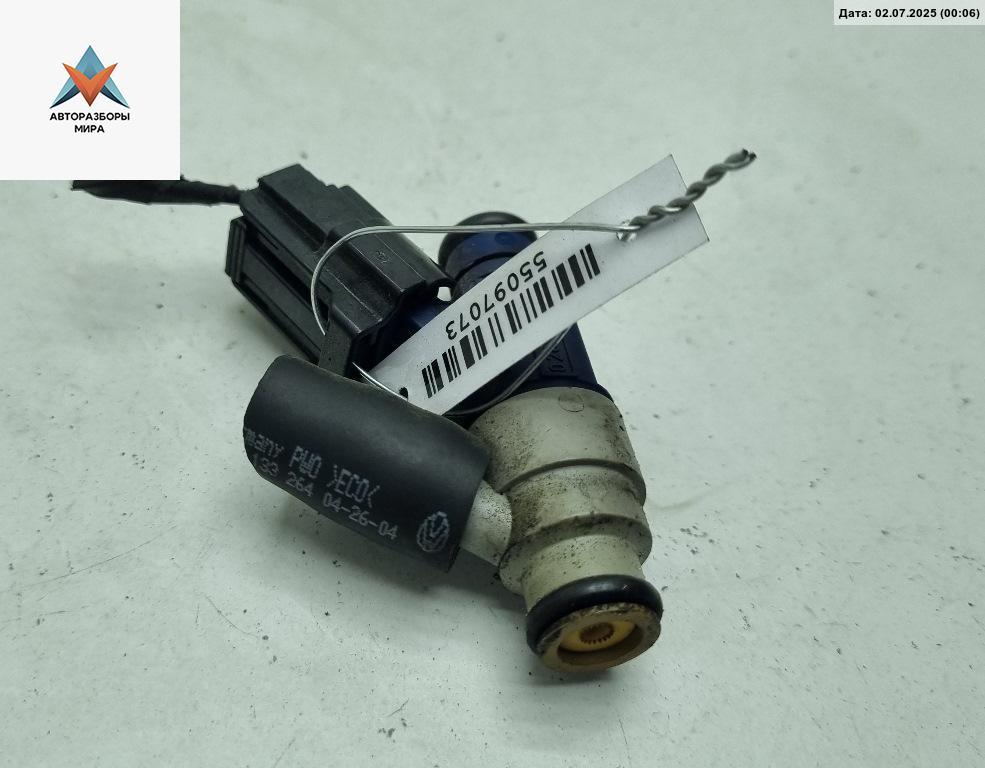 форсунка Volkswagen Bora 1 поколение 2004, 2.0 л., бензин, МКПП, чёрный, седан, 06A906031AC - фото №1