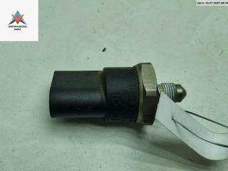 регулятор давления топлива Volkswagen Touran 1 поколение 2004, 1.6 л., бензин, АКПП, зелёный, минивэн, 06D906051A