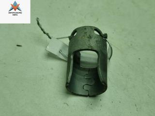 кронштейн (крепление) Volkswagen Touran 1 поколение 2004, 1.6 л., бензин, АКПП, зелёный, минивэн, 03C133036C