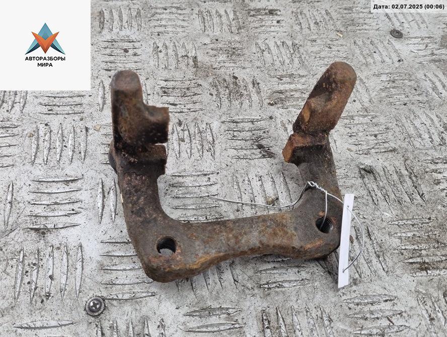 скоба суппорта SEAT Altea 1 поколение 2005, 1.9 л., дизель, МКПП, серый, минивэн - фото №1