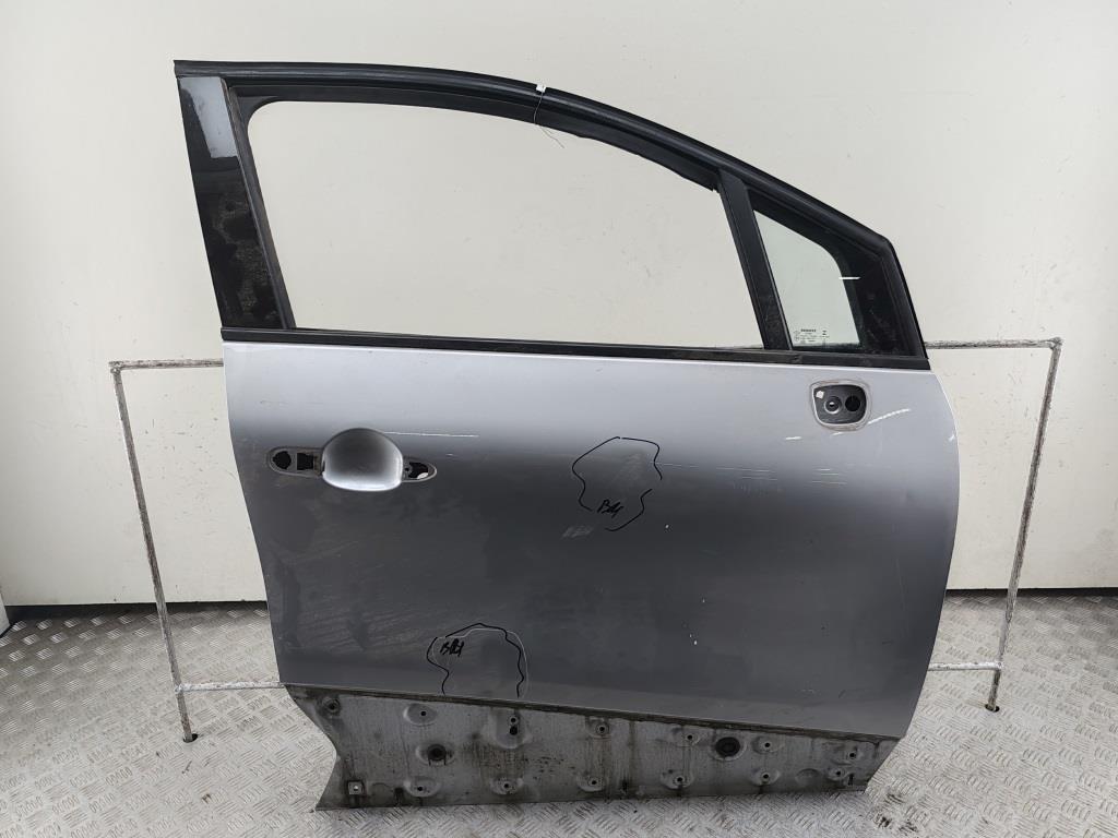 дверь сдвижная Renault Captur 2016, серый, внедорожник 5 дв.