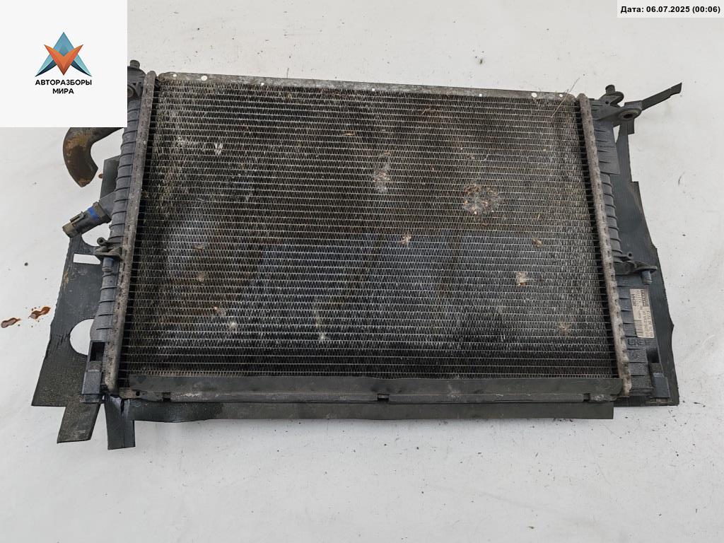 радиатор охлаждения Renault Espace 3 поколение 1997, 2.0 л., бензин, МКПП, серый, минивэн, 6025307275 - фото №1