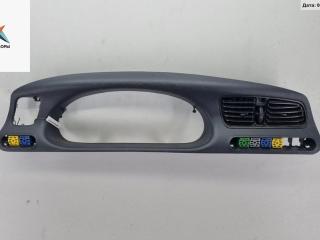 дефлектор обдува салона Skoda Felicia 1 поколение 1996, 1.3 л., бензин, МКПП, красный, хетчбэк 5 дв., 6U1857003DQ