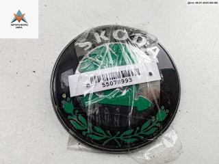 эмблема Skoda Felicia 1 поколение 1996, 1.3 л., бензин, МКПП, красный, хетчбэк 5 дв., SKODA