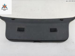 обшивка крышки багажника Volkswagen Polo 4 поколение [рестайлинг] 2007, 1.2 л., бензин, МКПП, синий, хетчбэк 3 дв., 6Q6867601H