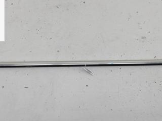 Молдинг стекла двери задней левой наружный Volkswagen Passat B6 2008, 1.8 л., бензин, МКПП, чёрный, универсал, 3C9839475B