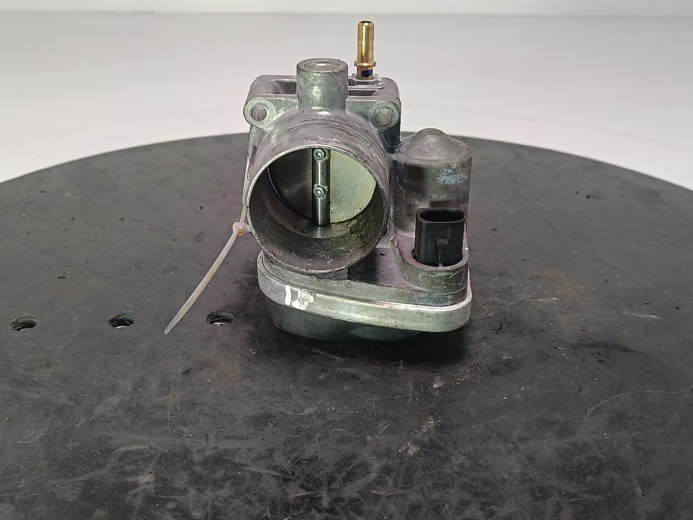 заслонка дроссельная Renault Scenic 2 поколение 2005, цвет - фото №1