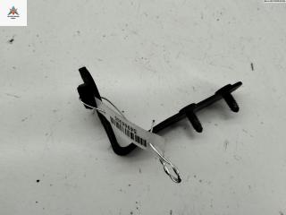 кронштейн (крепление) Volkswagen Passat B5 [рестайлинг] 2002, 2.0 л., бензин, МКПП, серый, универсал, 3B0951181D