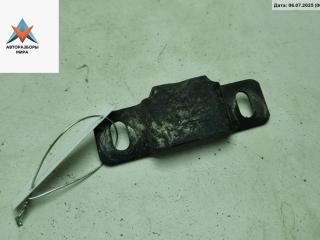 кронштейн (крепление) Volkswagen Passat B5 1998, 1.8 л., бензин, МКПП, зелёный, универсал, 4D0260427