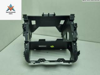 рамка под магнитолу Volkswagen Golf 5 поколение 2004, 1.4 л., бензин, МКПП, серый, хетчбэк 5 дв.