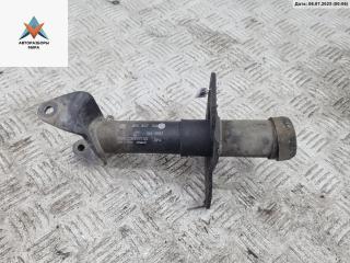 кронштейн переднего бампера Volkswagen Passat B5 1998, 1.8 л., бензин, МКПП, зелёный, универсал, 3B0807133