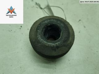 кронштейн радиатора Volkswagen Passat B5 1998, 1.8 л., бензин, МКПП, зелёный, универсал, 8D0121275