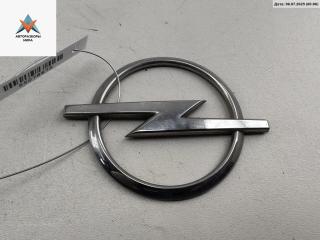 эмблема Opel Zafira 1 поколение (A) 2001, 1.8 л., бензин, МКПП, красный, минивэн