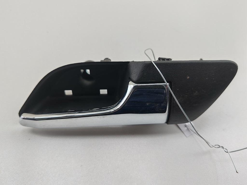 ручка внутренняя задняя правая Opel Zafira 2 поколение (B) 2005, 2.2 л., бензин, МКПП, чёрный, минивэн, 68403 - фото №1