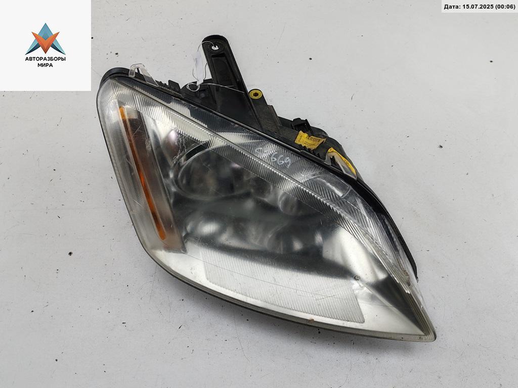 фара правая Ford C-Max 1 поколение 2003, 1.8 л., бензин, МКПП, серый, минивэн - фото №1