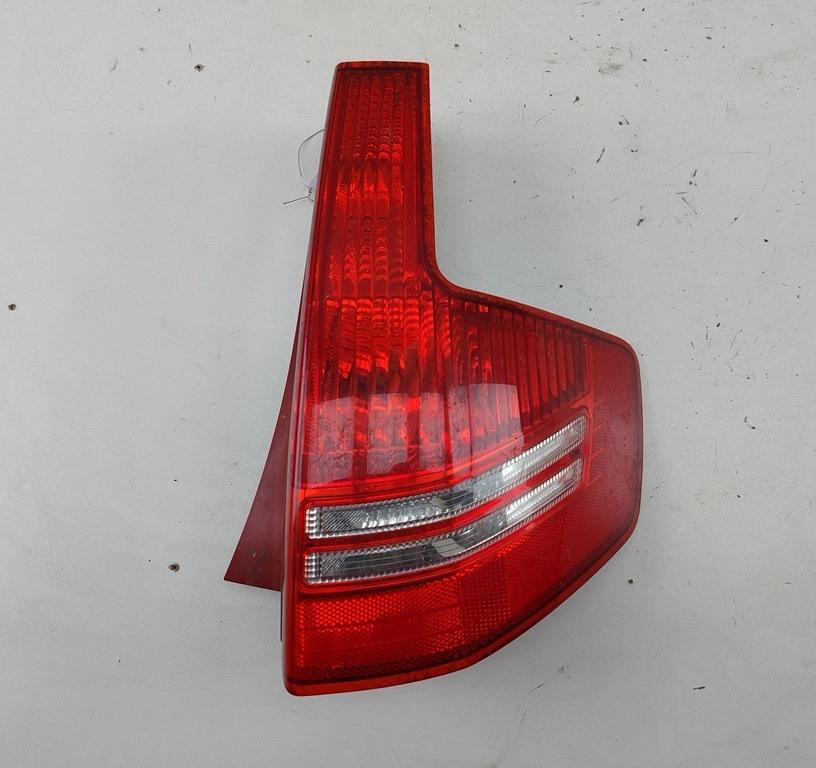 фонарь задний правый Citroen C4 2004, 1.6 л., дизель, МКПП, серый, хетчбэк 5 дв., 965586398001