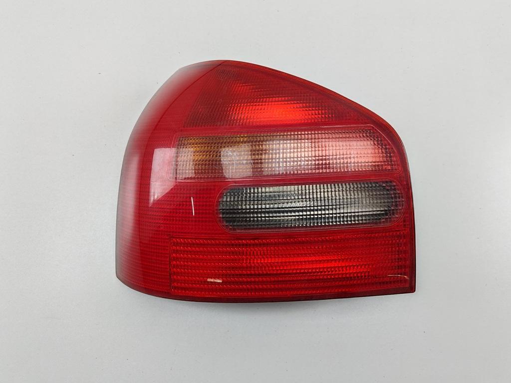 фонарь задний левый Audi A3 8L 1997, 1.8 л., бензин, АКПП, зелёный, хетчбэк 3 дв., 8LU945095A