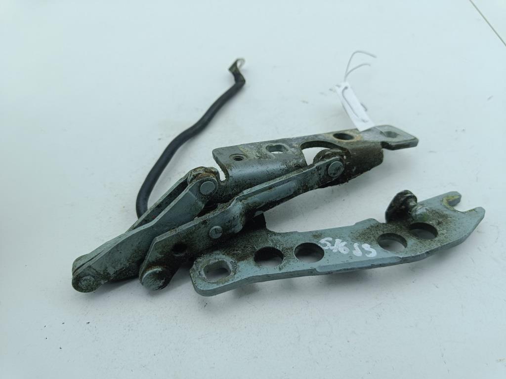 петля капота правая BMW 5 E39 1998, зелёный, седан, 41618203276