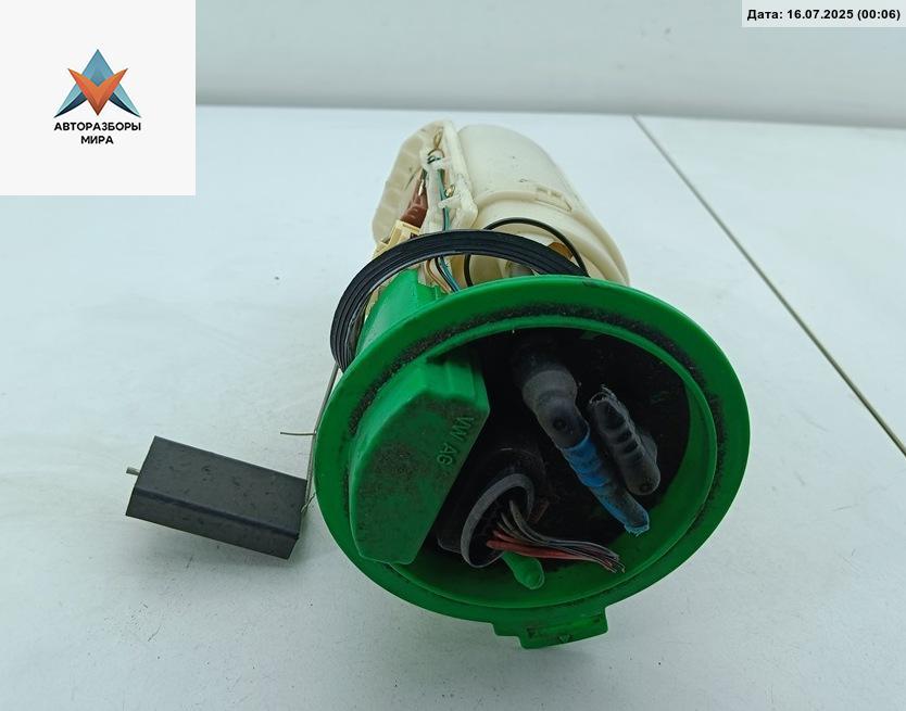 насос топливный Volkswagen Golf 5 поколение 2004, 1.4 л., бензин, МКПП, серый, хетчбэк 5 дв., 1K0919051M - фото №1