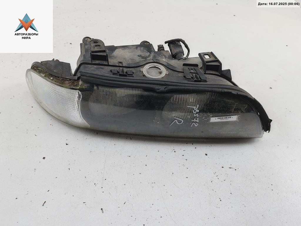 фара правая BMW 5 серия E39 1997, 2.5 л., бензин, МКПП, синий, универсал, 01534509 - фото №1