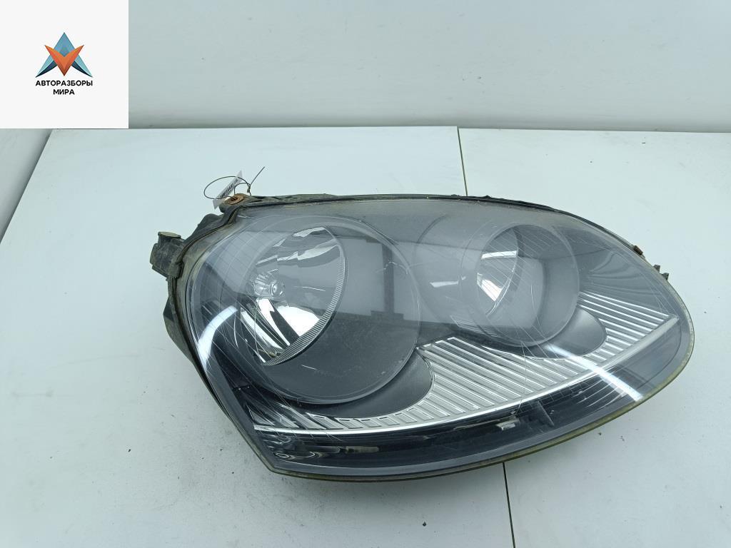 фара правая Volkswagen Golf 5 поколение 2004, 1.4 л., бензин, МКПП, серый, хетчбэк 5 дв., 1K6941006A - фото №1