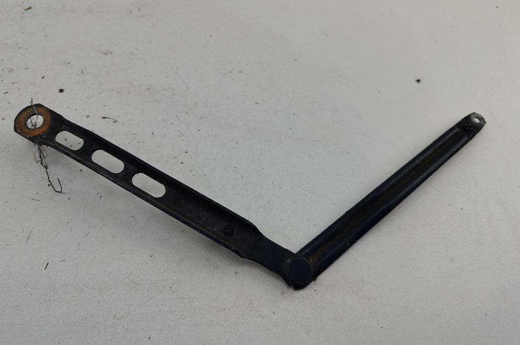 петля капота левая BMW 5 E34 1990, синий, седан, 41611928563