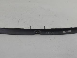 накладка подсветки номера Audi A4 B5 1997, 2.8 л., бензин, АКПП, серый, седан, 8D5827576B